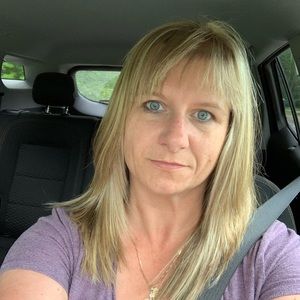 Meet your Posher, Jennier